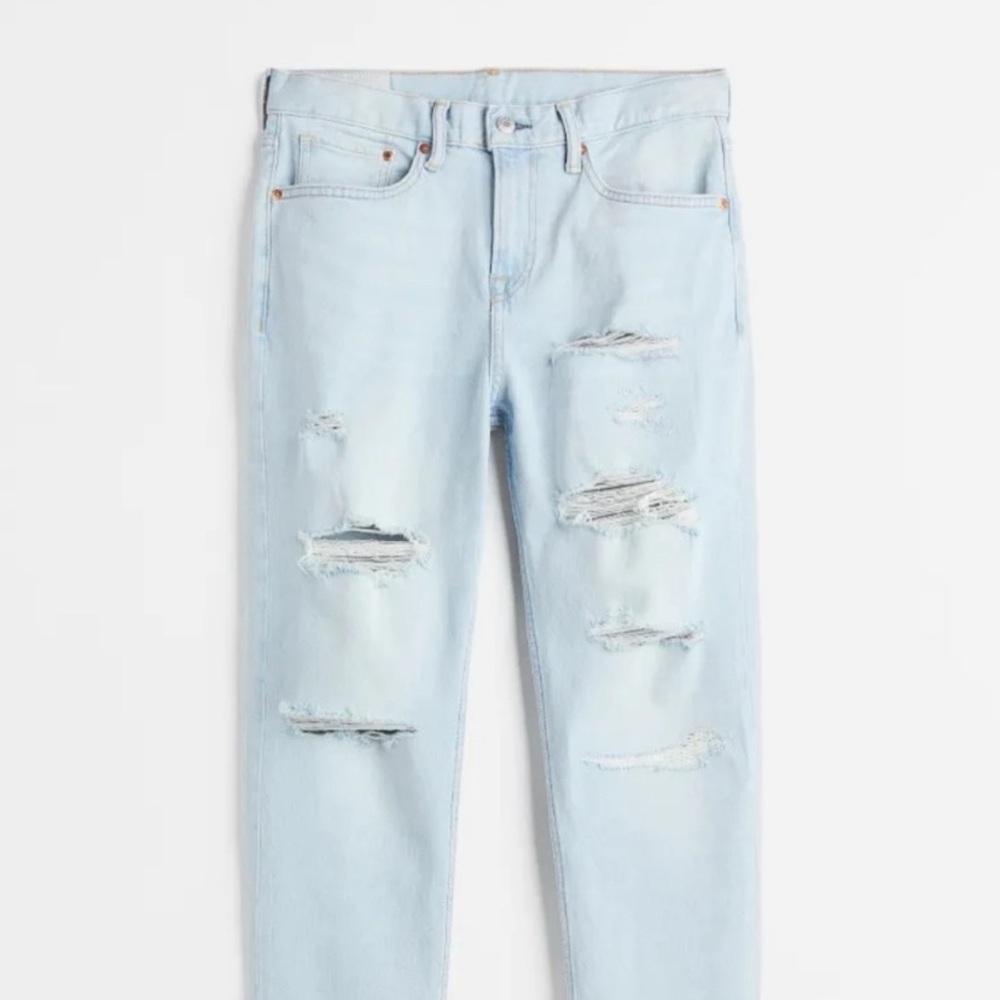 H&M Distressed Jeans 👖